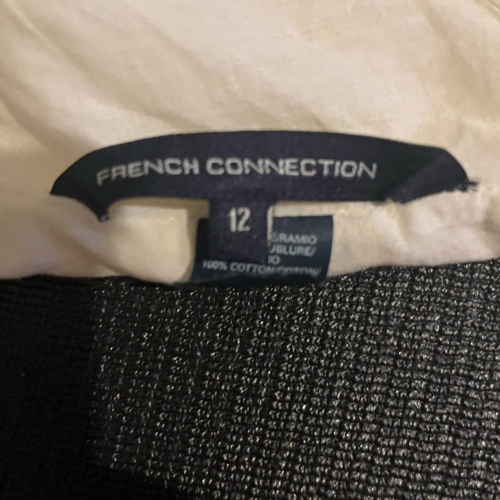 Unique blouse - Picture 3 of 6